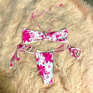 Frankie’s Bikinis Pink and White Floral Bandeau bikini small medium